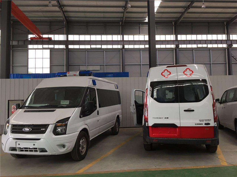 顯浩救護車(chē)廠(chǎng)家值得選擇的三大特色02