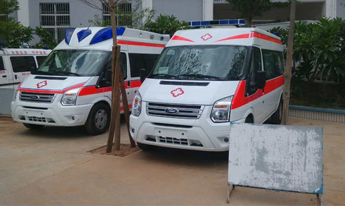 救護車(chē)進(jìn)入高校被索要停車(chē)費是怎么回事？